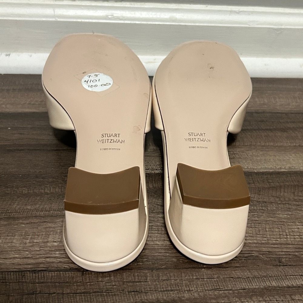 Stuart Weitzman Slide Sandals Women 7.5 Beige Rosette Patent Leather Coquette - Picture 10 of 12
